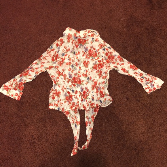 Women’s button down - Picture 2 of 3